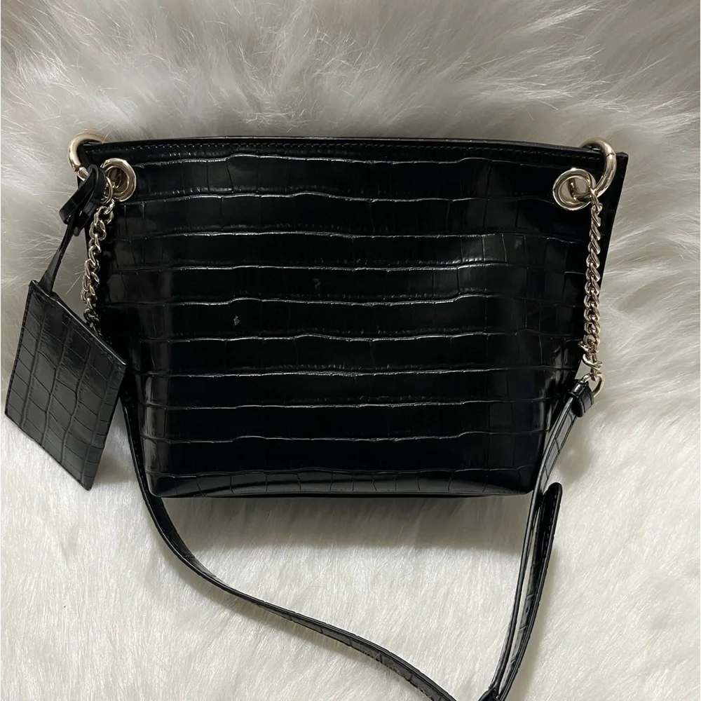 $228 DKNY Medium Leather Claryce Tote Crossbody Black Bag- pre-owned